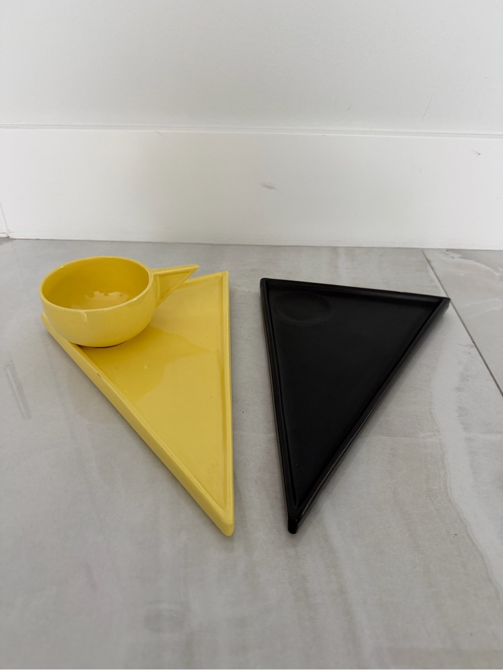 Rare Vintage 1980s French Artist J.C. PEIRE Triangle Plates & Cup Made in France